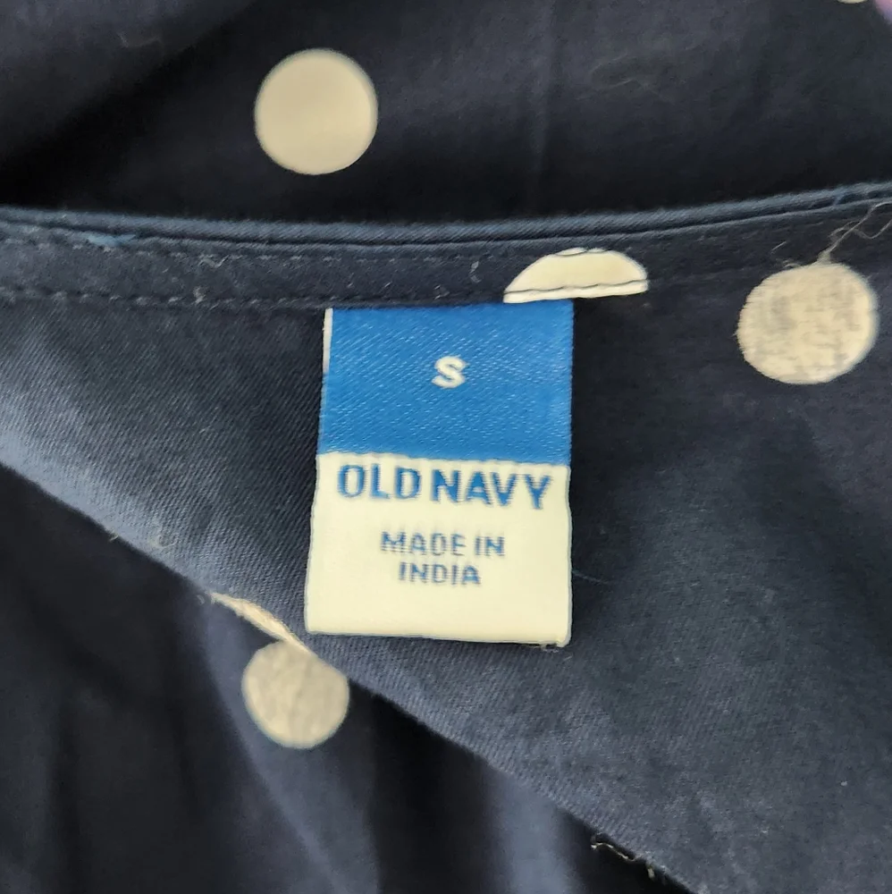 Old Navy Waist-Defined Puff-Sleeve Tie-Wrap Blouse